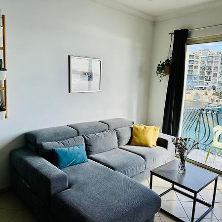 Morina Court Apartment Saint Julian's Екстериор снимка