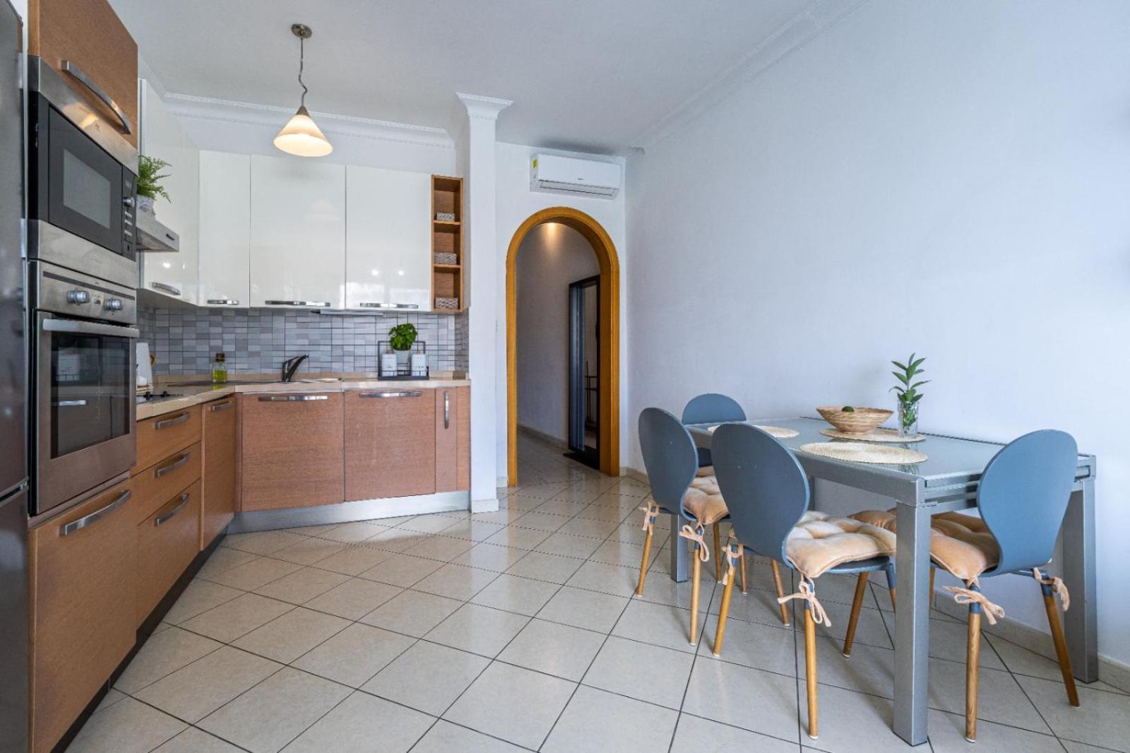 Morina Court Apartment Saint Julian's Екстериор снимка