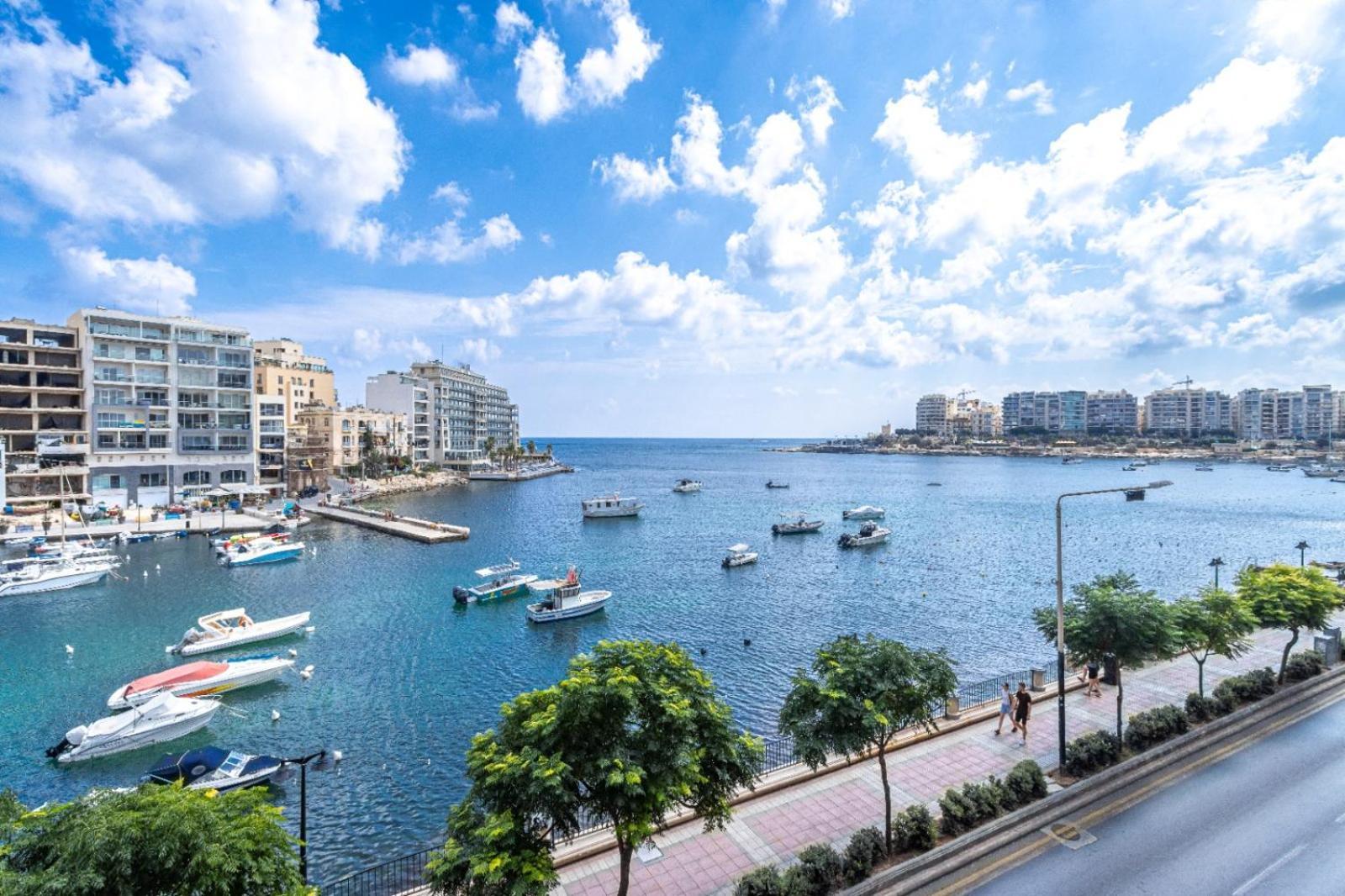 Morina Court Apartment Saint Julian's Екстериор снимка